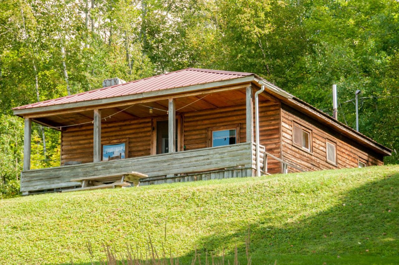 Mountain Lake Cottages Westmore Exteriör bild